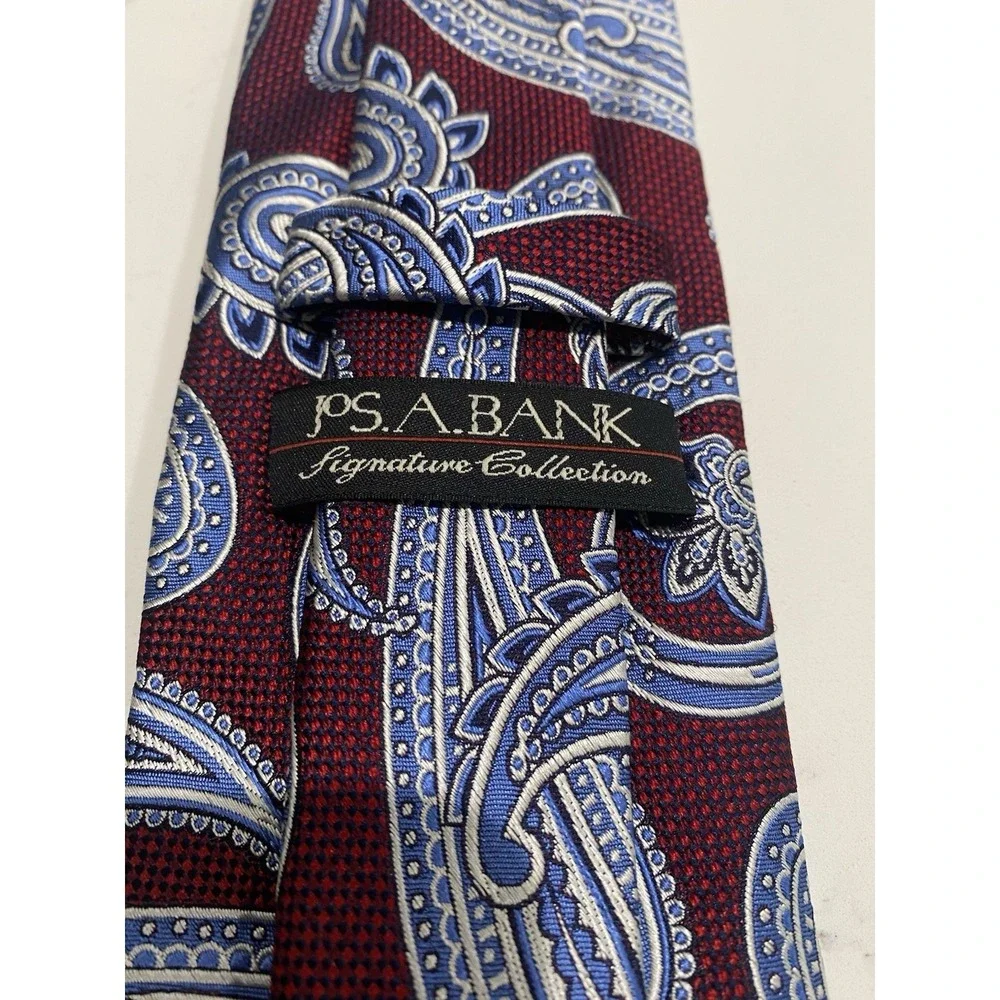 Jos A Bank Signature Collection Paisley Silk Tie Burgundy Blue Classic Mens EUC